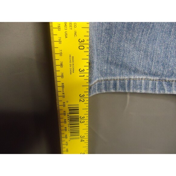 Tommy Hilfiger Stretch Hipster Bootcut Jeans Womens Size 12 Light Wash Denim - Picture 7 of 8